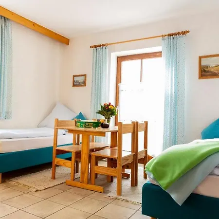 Killian Apartment *